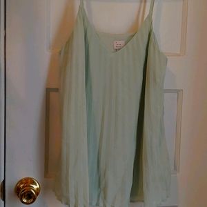 XS Light Green Sleeveless Blouse